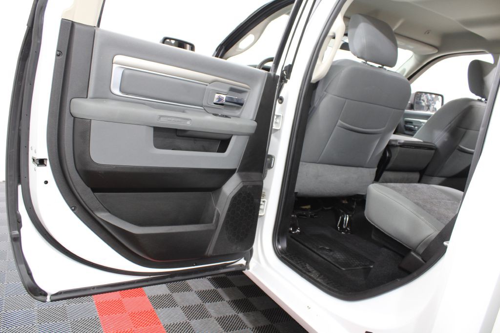 2019 RAM 1500 Image 16