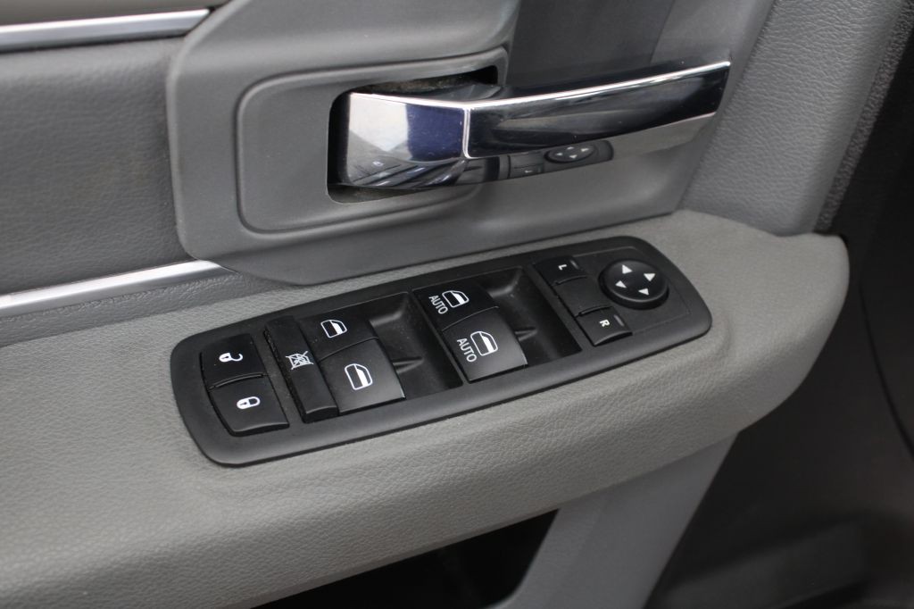 2019 RAM 1500 Image 24