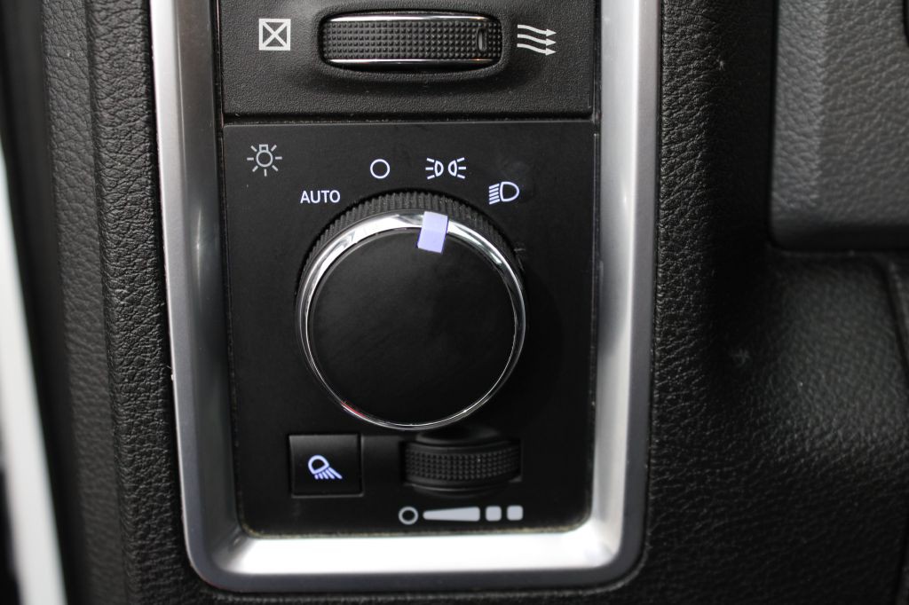 2019 RAM 1500 Image 25