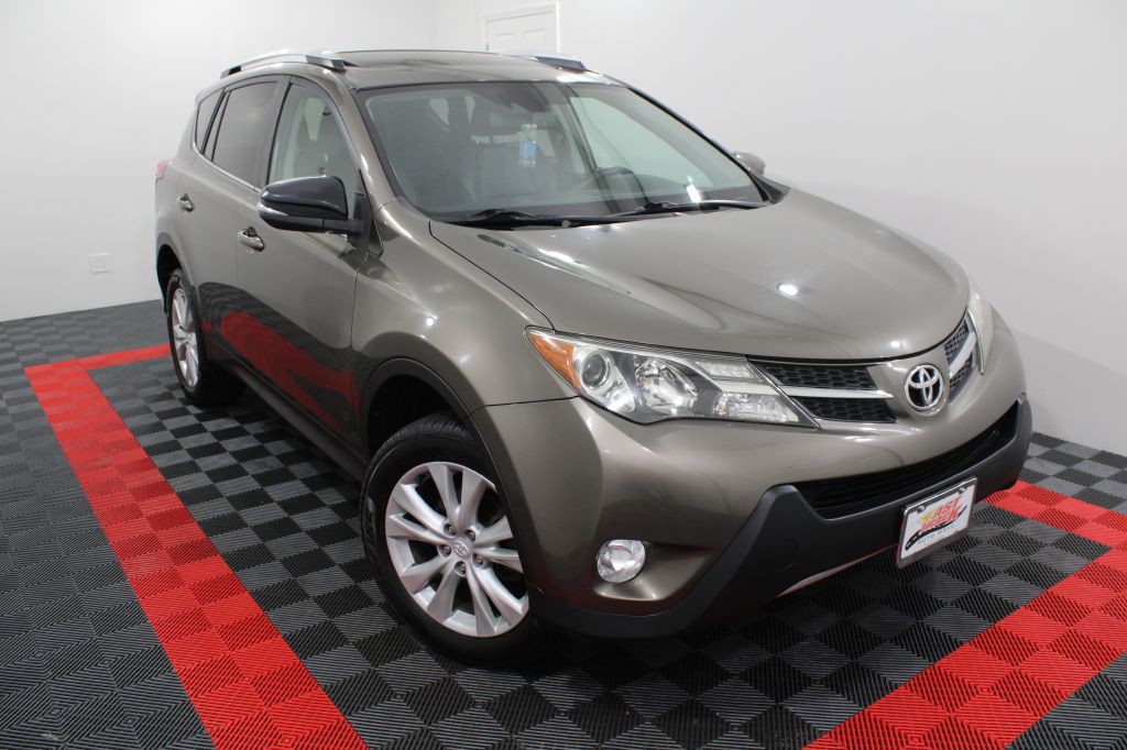 2015 Toyota Rav4 Image 1