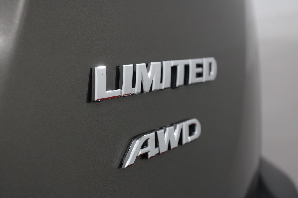 2015 Toyota Rav4 Image 12