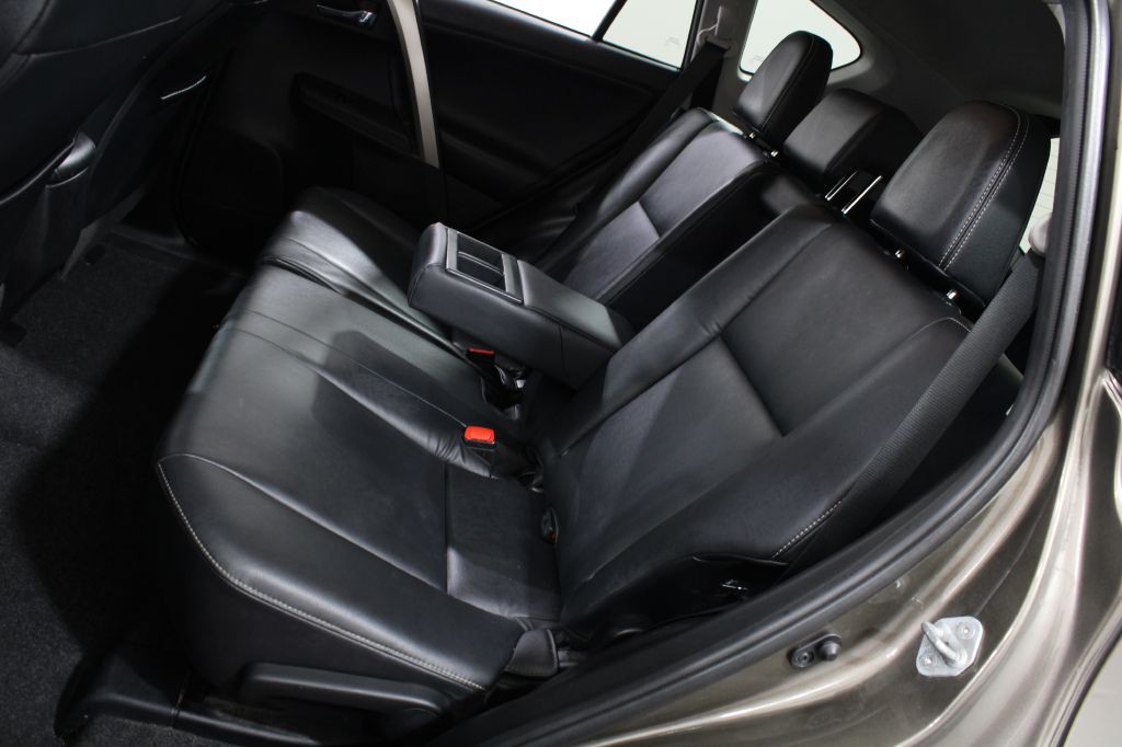 2015 Toyota Rav4 Image 21