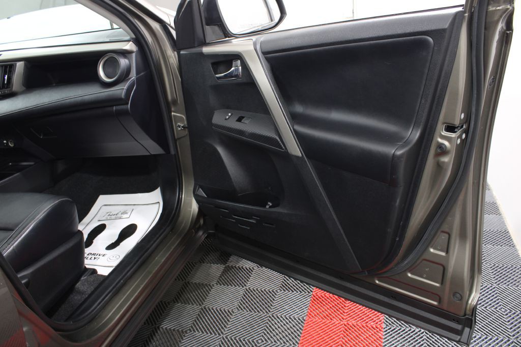 2015 Toyota Rav4 Image 25