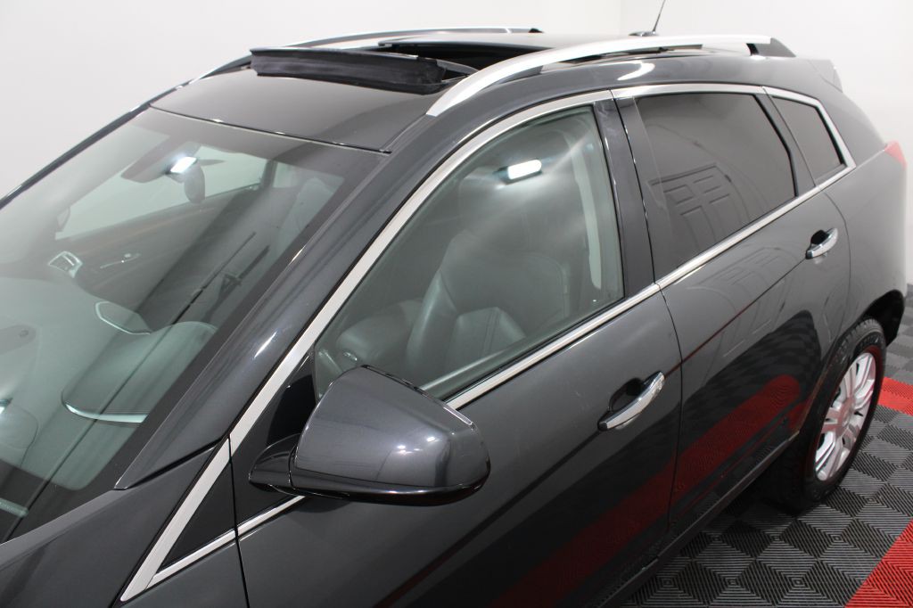 2016 Cadillac SRX Image 8