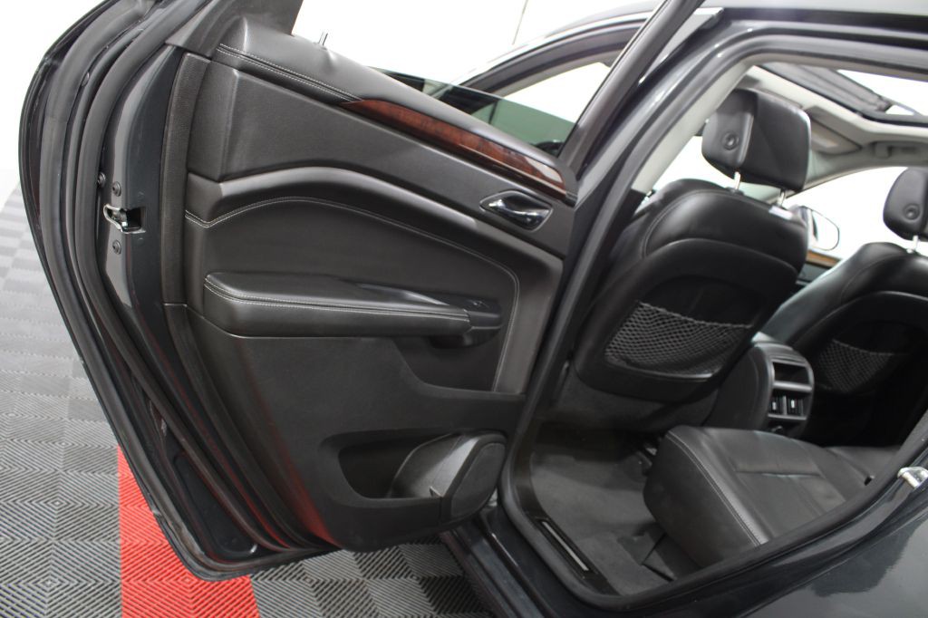 2016 Cadillac SRX Image 19