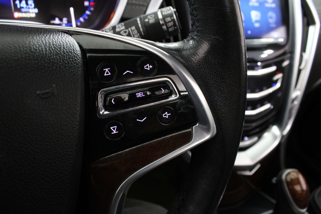 2016 Cadillac SRX Image 32