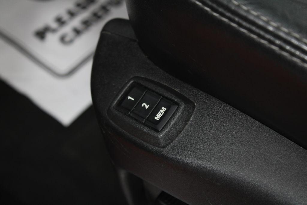 2016 Cadillac SRX Image 36