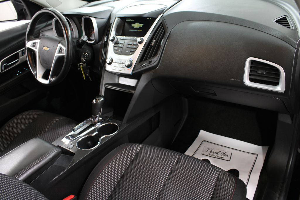 2017 Chevrolet Equinox Image 24