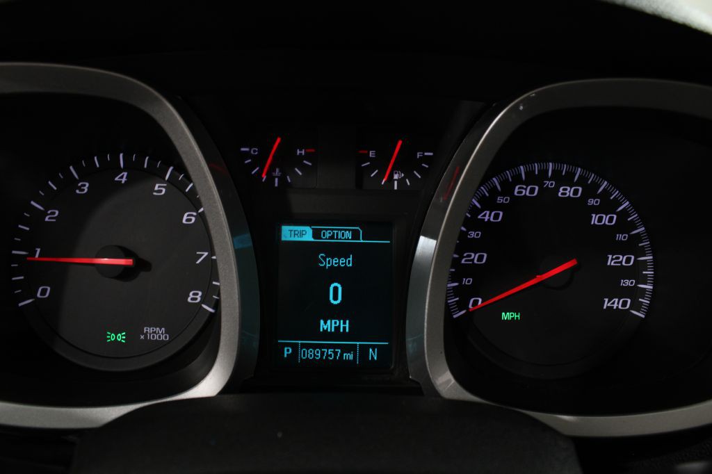 2017 Chevrolet Equinox Image 30