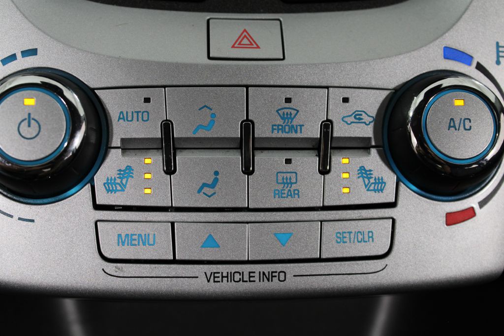2017 Chevrolet Equinox Image 36
