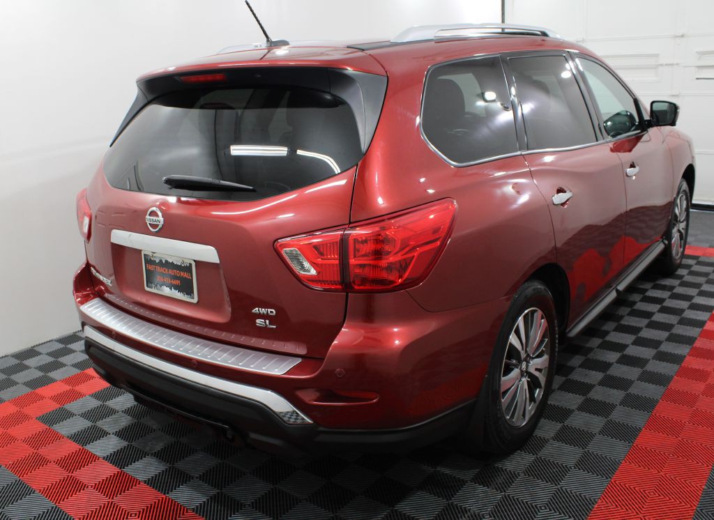 2017 Nissan Pathfinder Image 7