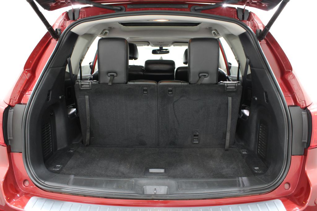 2017 Nissan Pathfinder Image 21