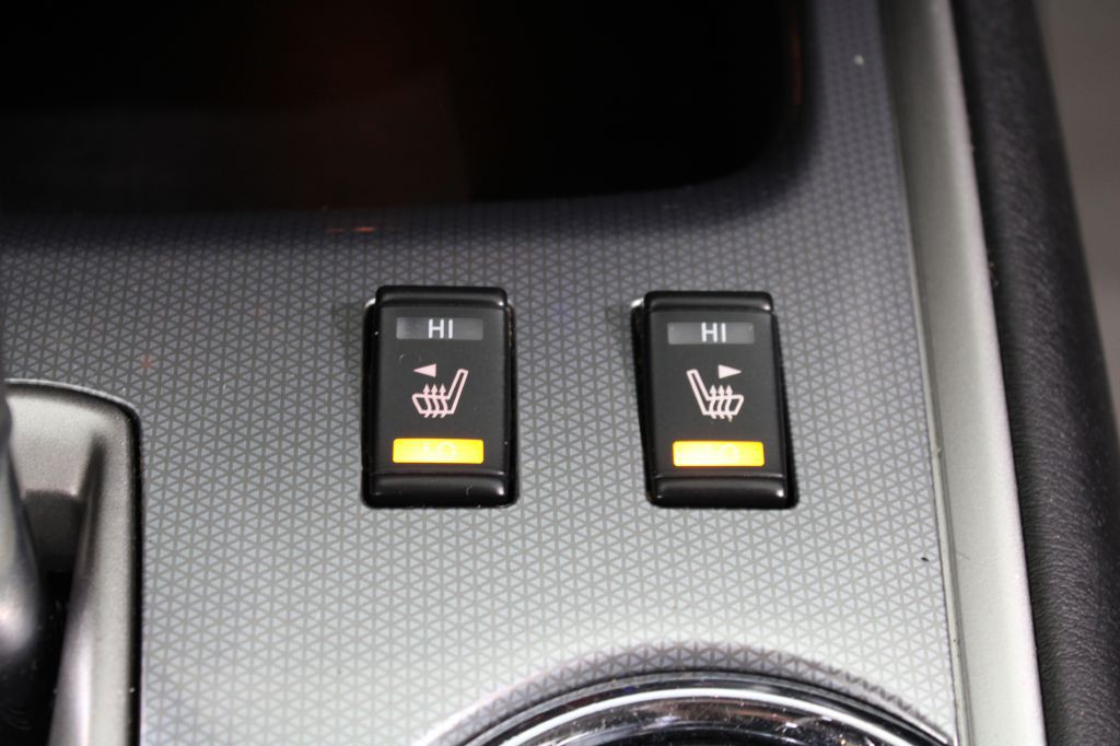 2017 Nissan Pathfinder Image 41