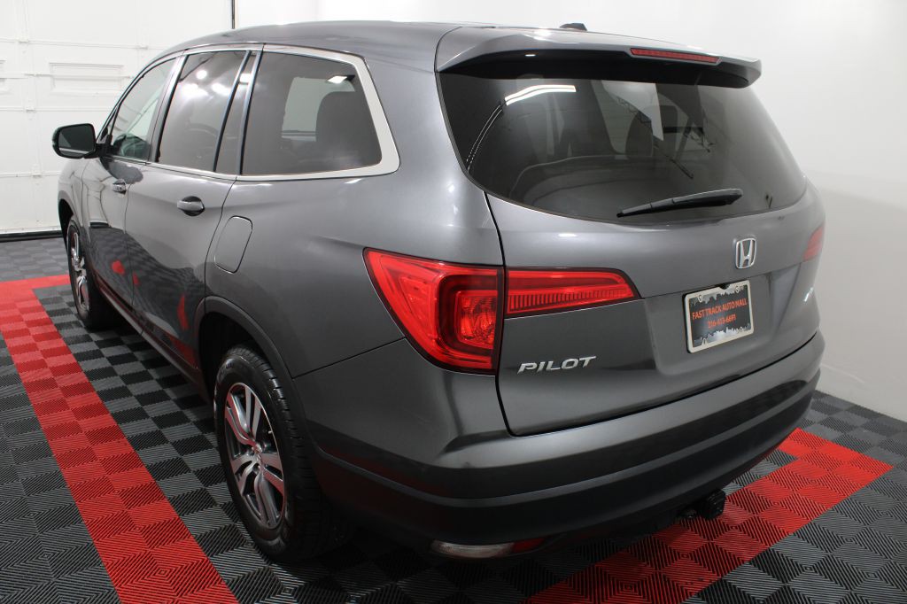 2017 Honda Pilot Image 5