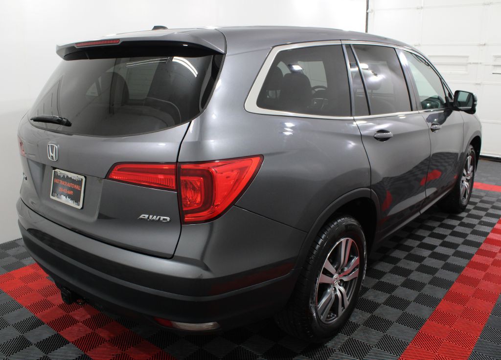 2017 Honda Pilot Image 6