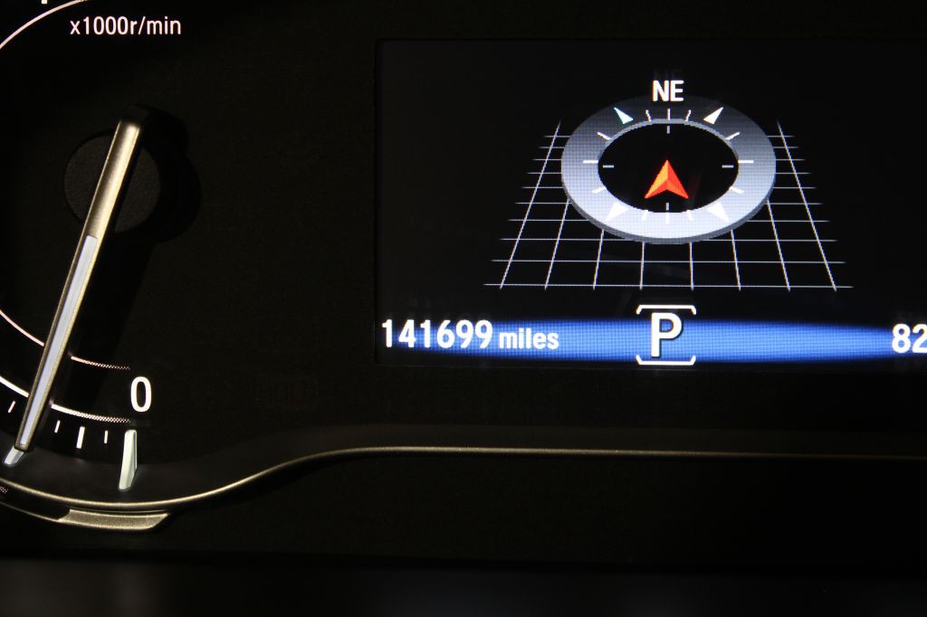 2017 Honda Pilot Image 32