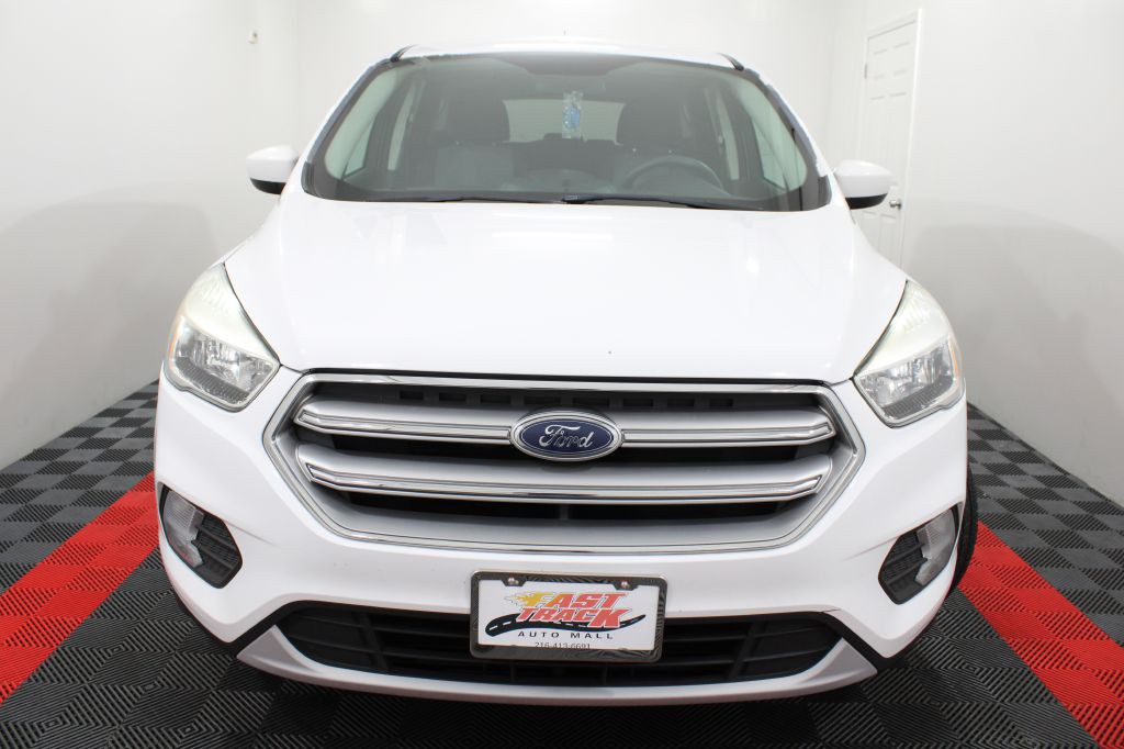 2017 Ford Escape Image 3