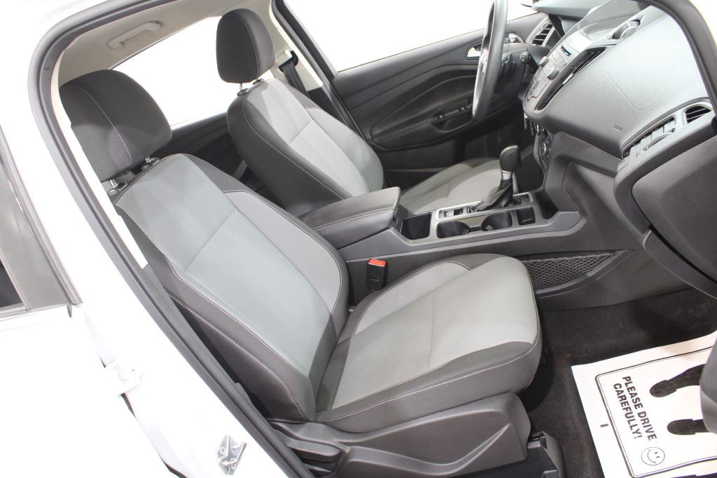 2017 Ford Escape Image 23