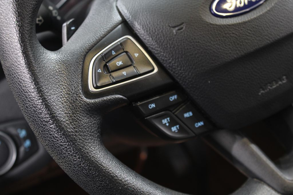 2017 Ford Escape Image 25