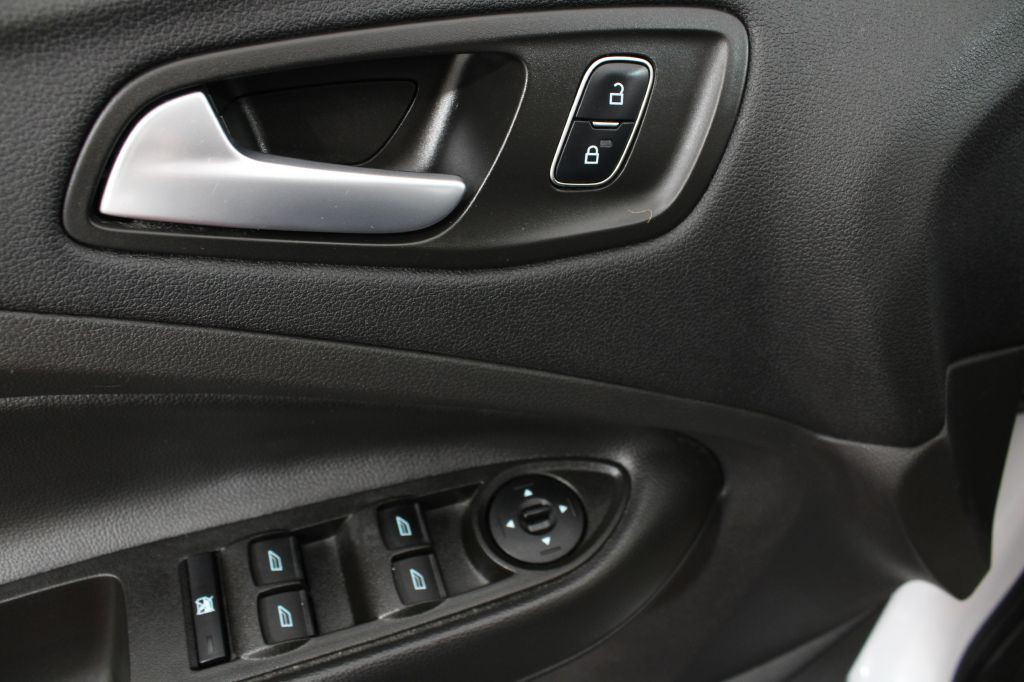 2017 Ford Escape Image 27