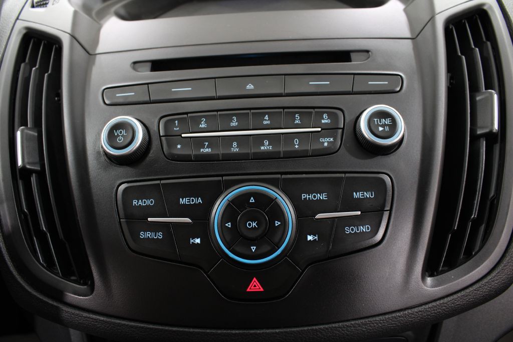 2017 Ford Escape Image 35
