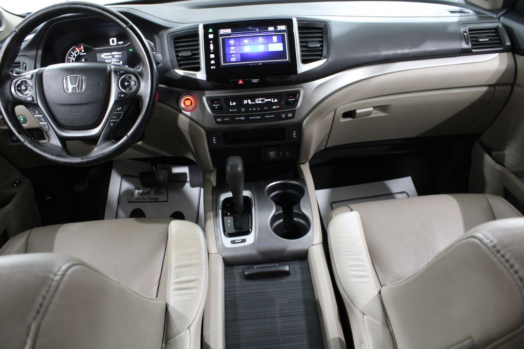2016 Honda Pilot Image 2