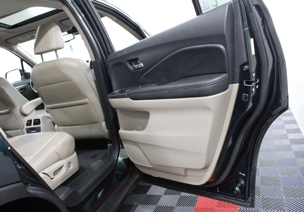2016 Honda Pilot Image 21