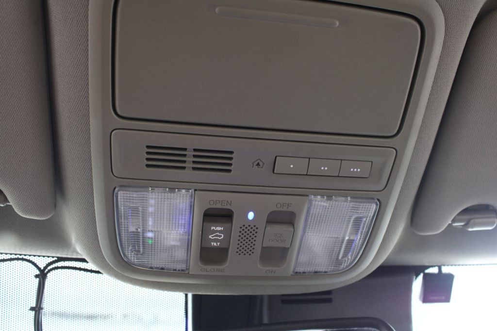 2016 Honda Pilot Image 40