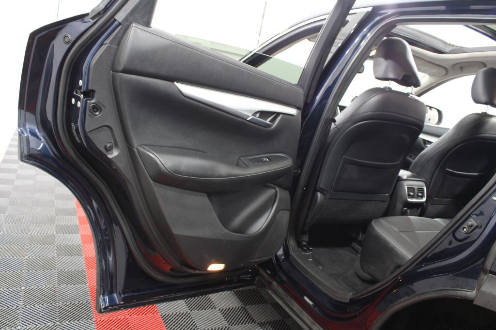 2019 INFINITI QX50 Image 18