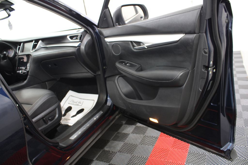 2019 INFINITI QX50 Image 24