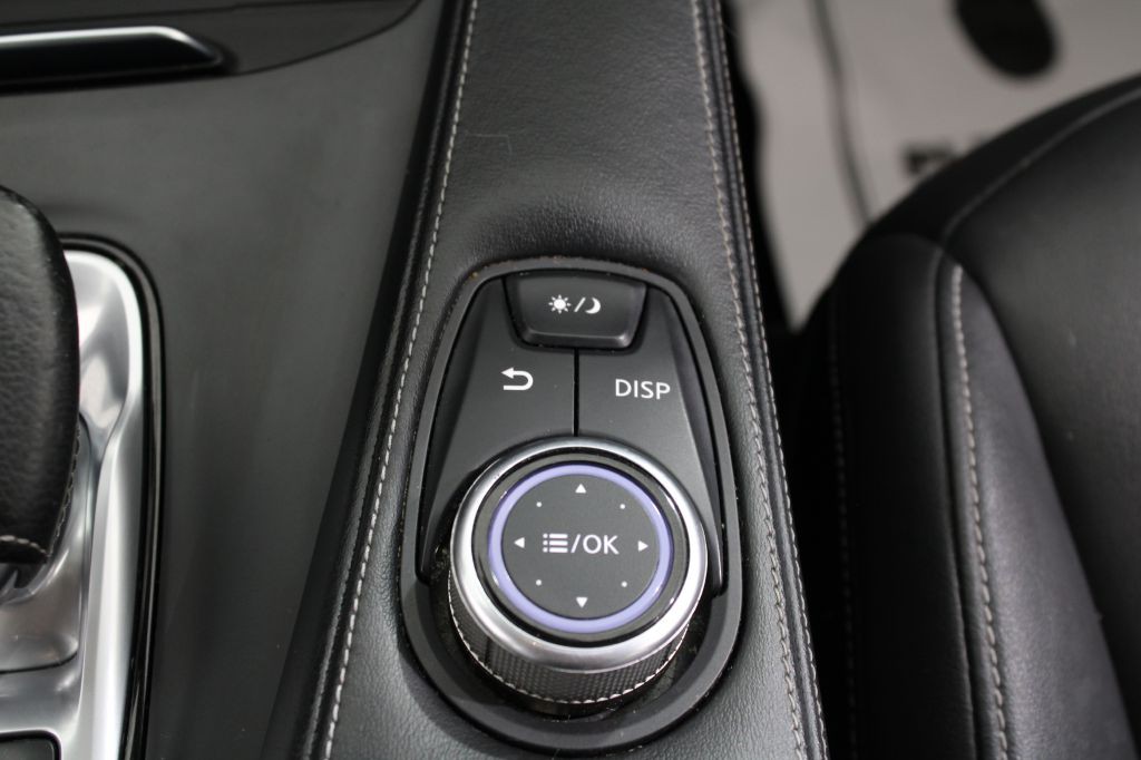 2019 INFINITI QX50 Image 36