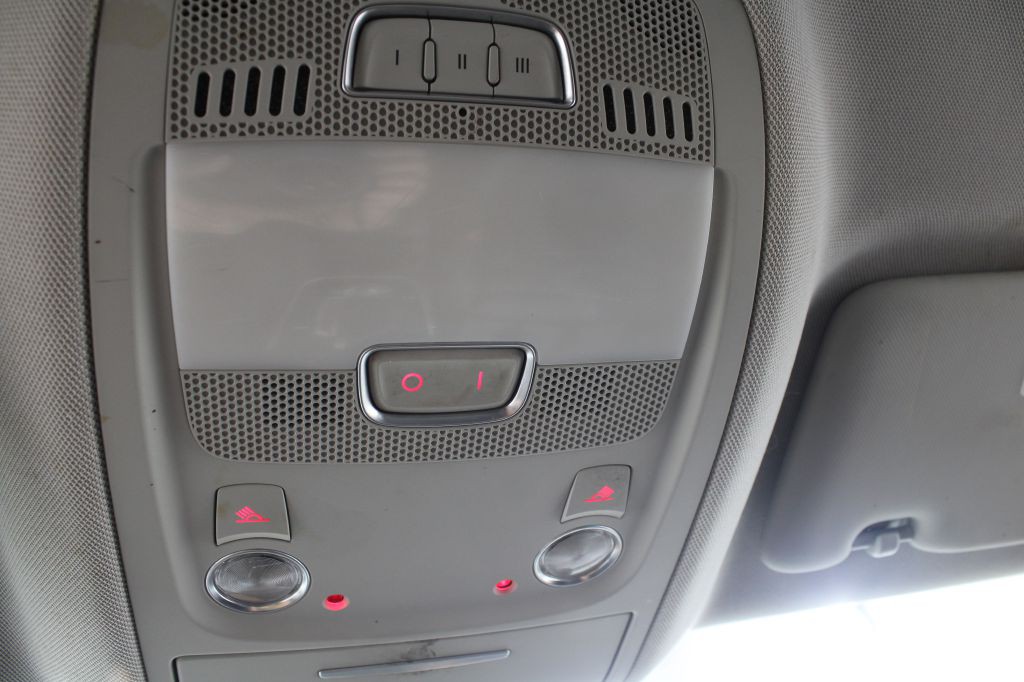 2015 Audi Q5 Image 39