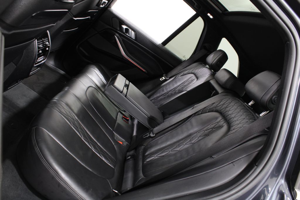 2019 BMW X5 Image 19