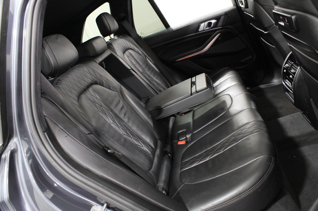 2019 BMW X5 Image 32