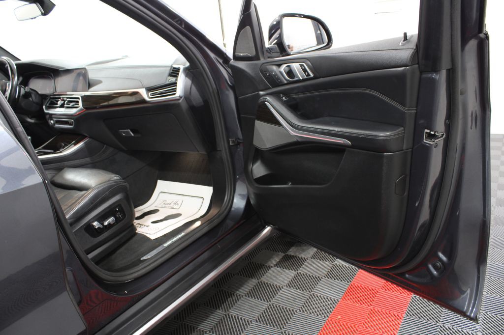 2019 BMW X5 Image 33