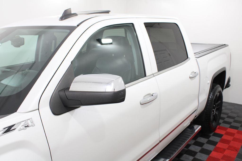 2018 GMC Sierra Image 8