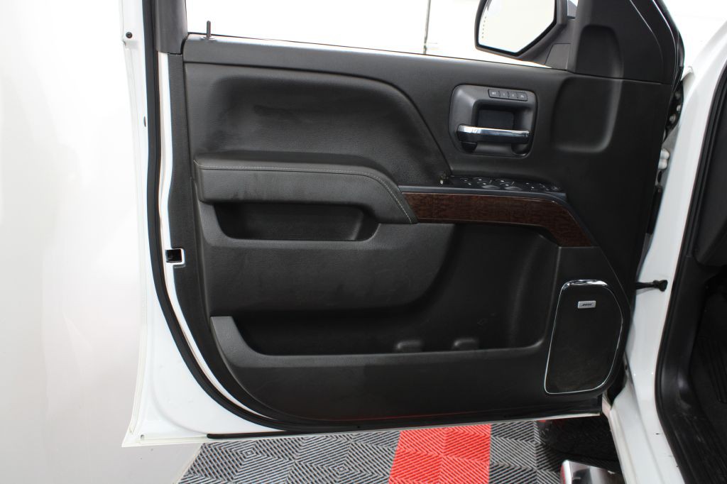 2018 GMC Sierra Image 17