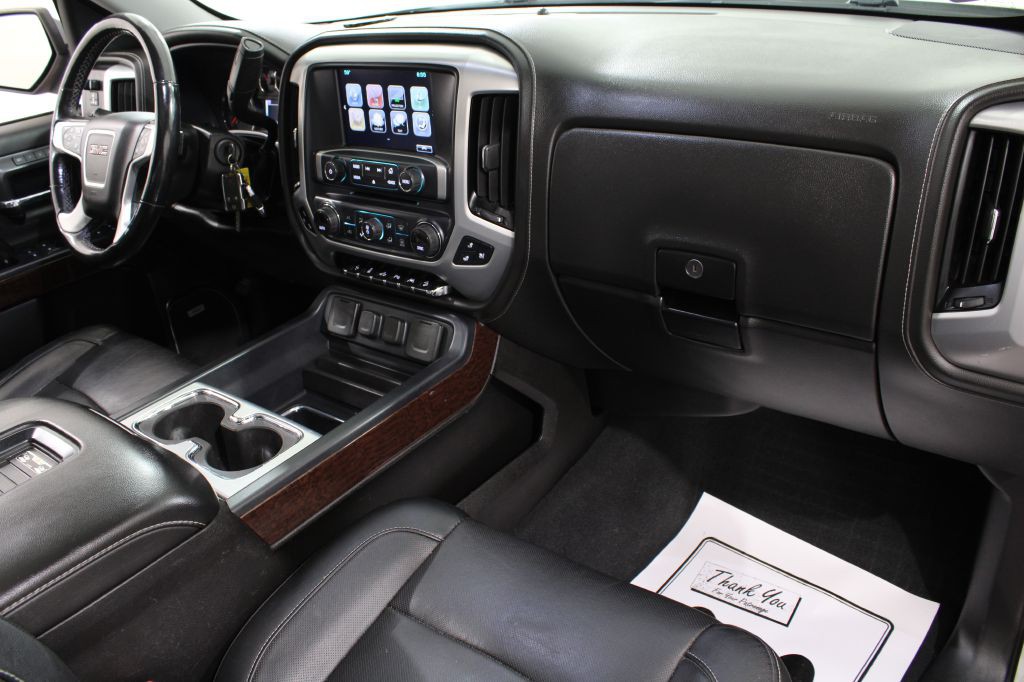 2018 GMC Sierra Image 32