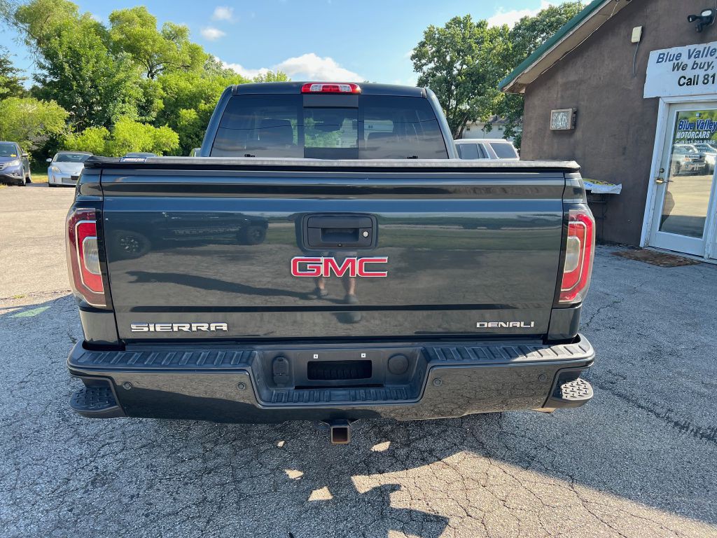 2017 GMC Sierra Image 4