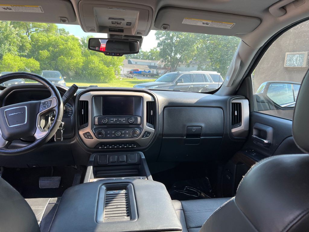 2017 GMC Sierra Image 8