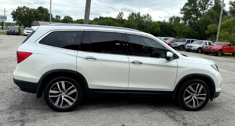 2017 Honda Pilot Image 3