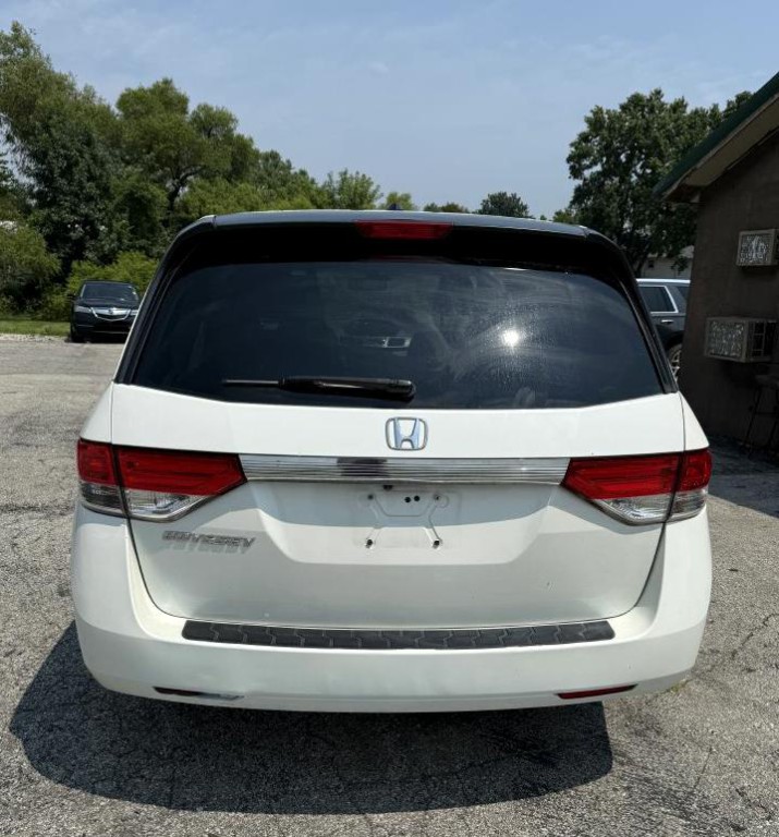 2015 Honda Odyssey Image 4