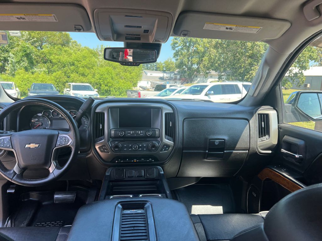 2017 Chevrolet Silverado 1500 Image 8
