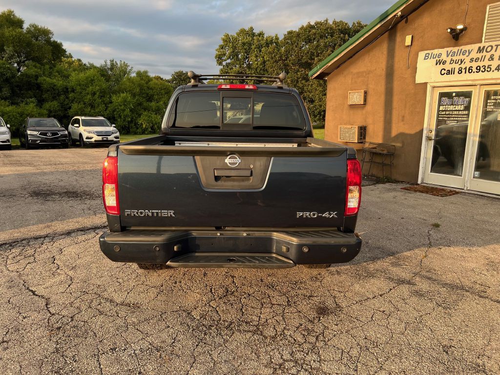 2015 Nissan Frontier Image 4