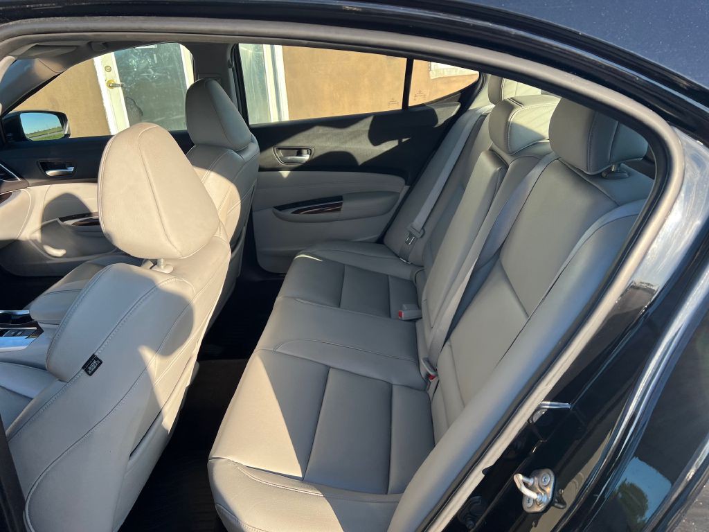 2017 Acura TL Image 6