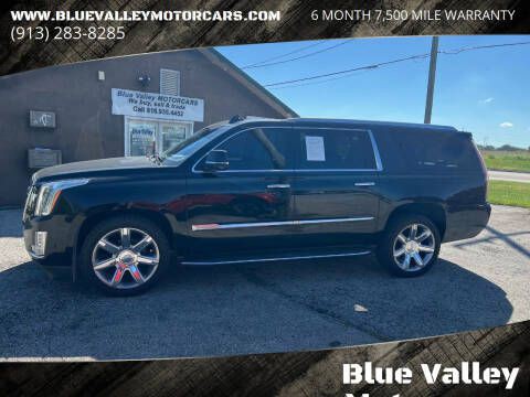 2018 Cadillac Escalade Image 1