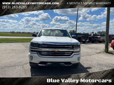 2016 Chevrolet Silverado 1500 Image 2