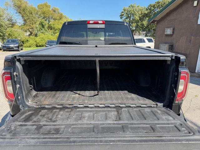 2017 GMC Sierra Image 5