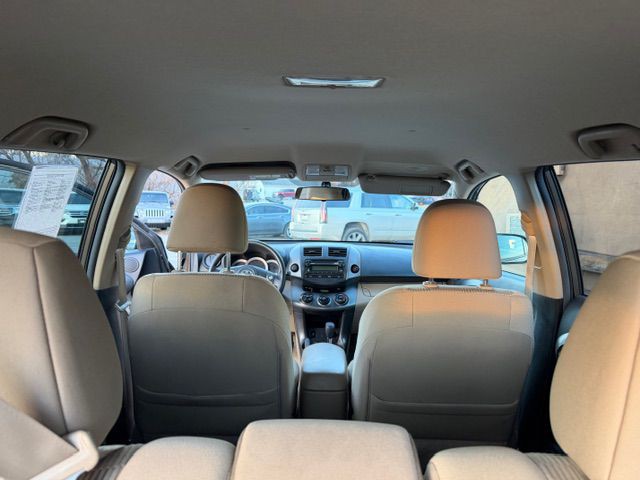 2012 Toyota Rav4 Image 8