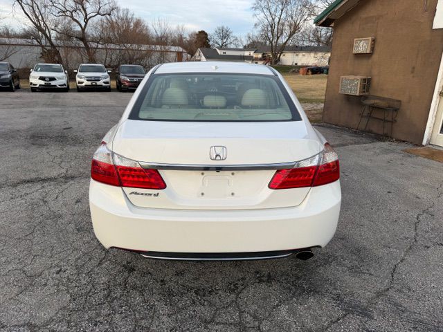 2013 Honda Accord Image 4